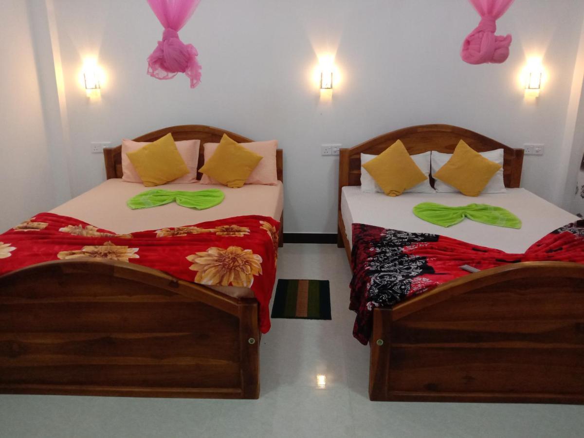 Charming View Homestay เอลลา ภายนอก รูปภาพ