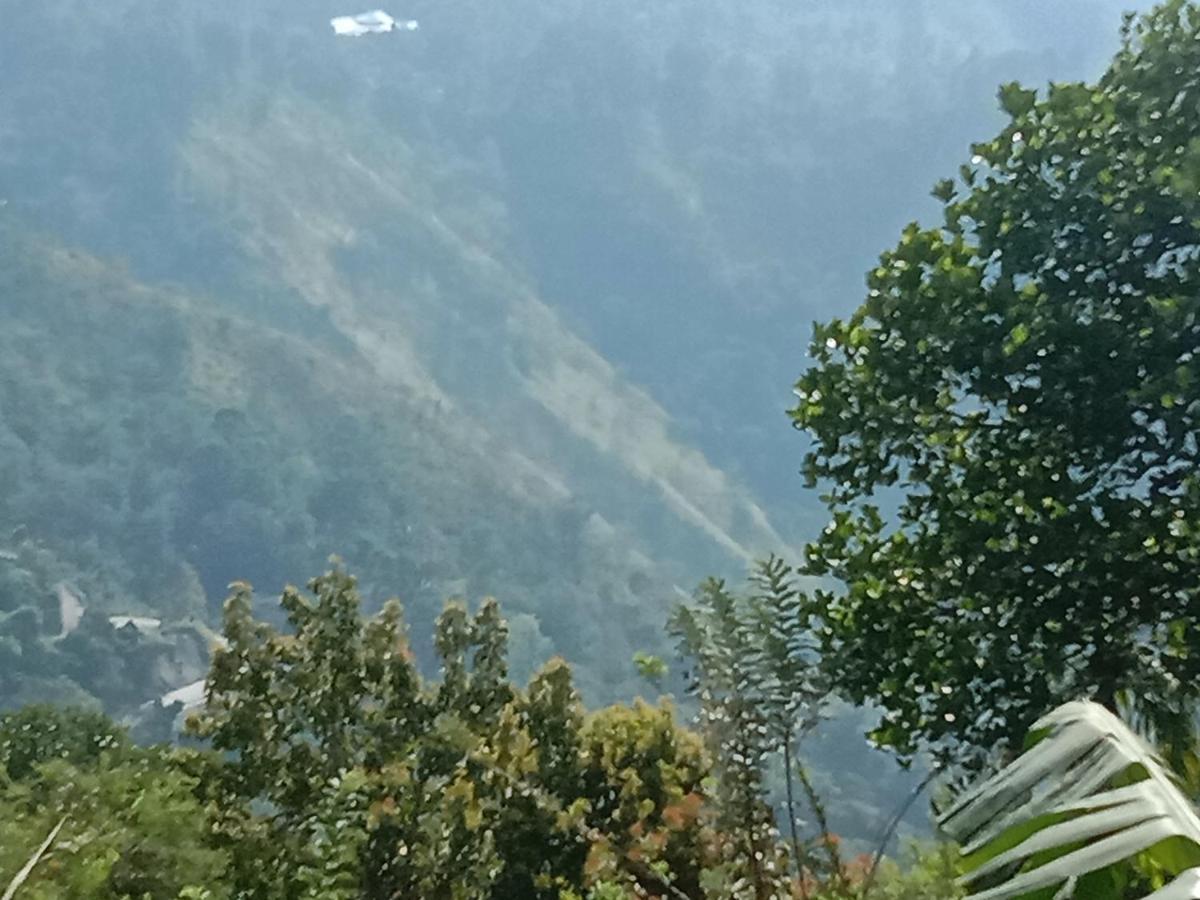 Charming View Homestay เอลลา ภายนอก รูปภาพ