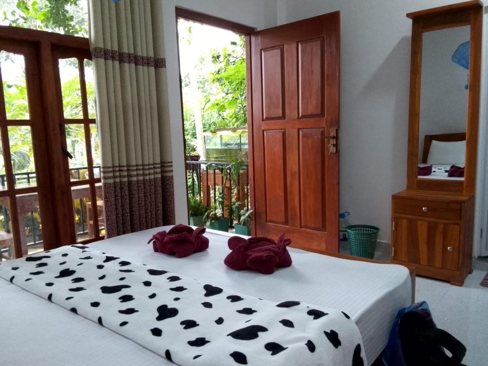 Charming View Homestay เอลลา ภายนอก รูปภาพ